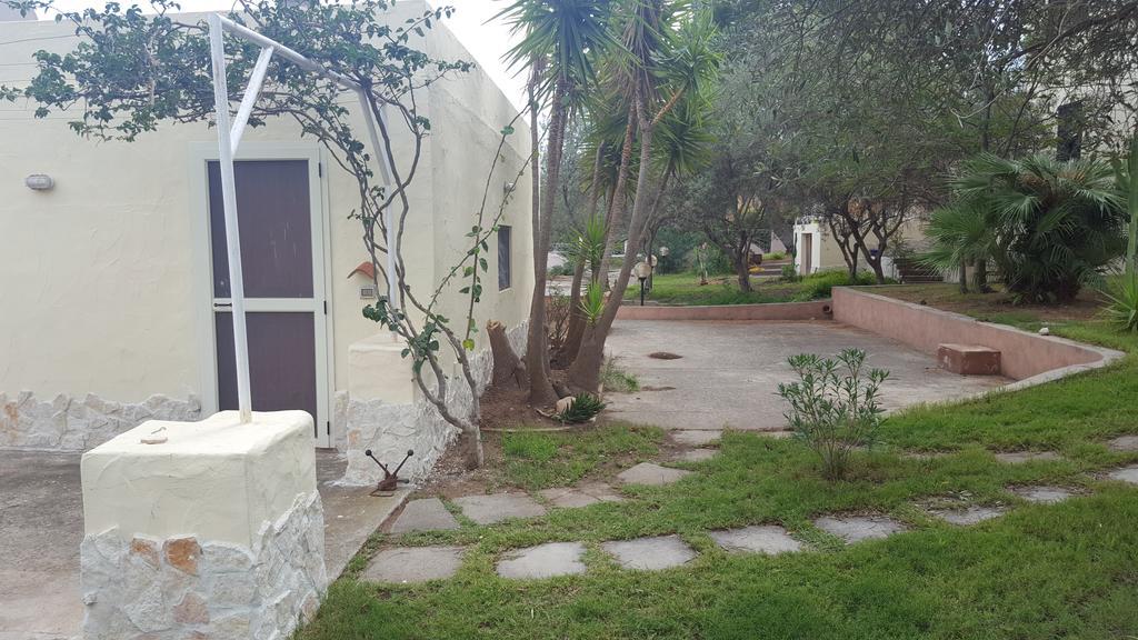 Borgo Degli Ulivi Depandance Villa Capoterra Exteriör bild
