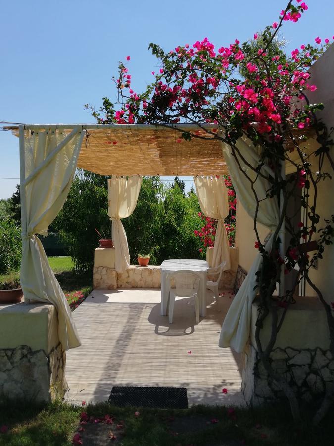 Borgo Degli Ulivi Depandance Villa Capoterra Exteriör bild